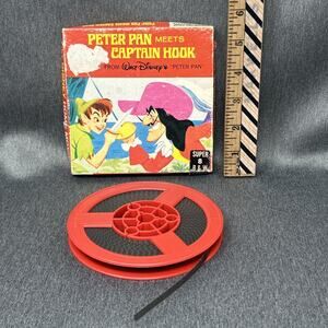 Vintage Super 8mm Walt Disney Peter Pan Meets Captain Hook B&W #1121 Home Movie